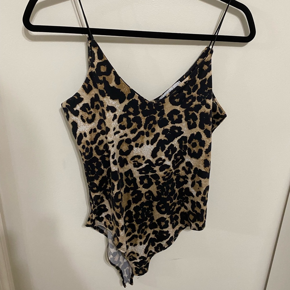 leopard print body suit